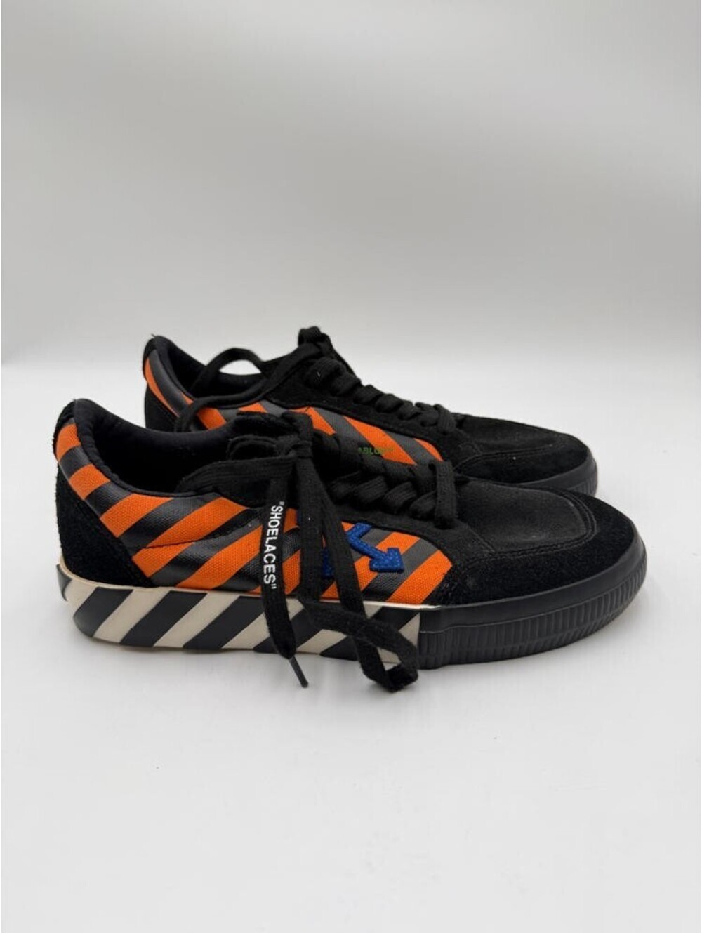 OFF-WHITE Vulcanized Orange/Black Suede Lace Up Low Top Sneakers Women’s Size 39